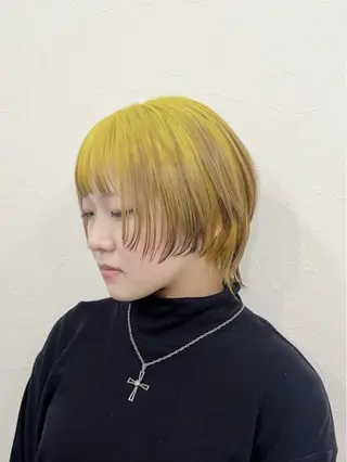 ショート 🤍透明感カラー︎ 🤍YUURI🤍のヘアスタイル
