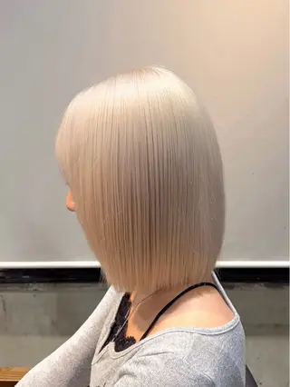 ミディアム カラー 似合わせベージュ 🍯ayumi🍯のヘアスタイル