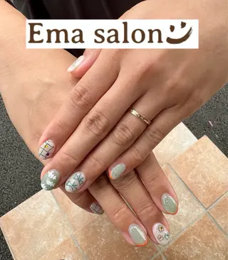 ネイル Ema salon hiromiのネイルデザイン