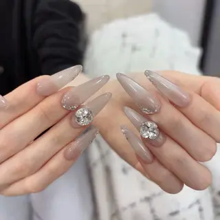 ネイル Luna Gladeのネイルデザイン