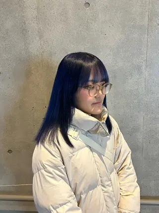 セミロング カラー 韓国レイヤー kira🌛のヘアスタイル