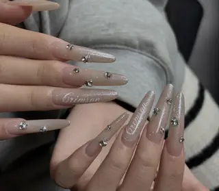 ネイル Pure&Rich Nailのネイルデザイン