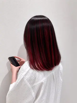 ミディアム 上杉 梨緒のヘアスタイル