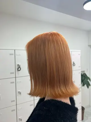 ショート カラー ヘアアレンジ 💖似合わせカラー ブリーチ💖レイヤーのヘアスタイル