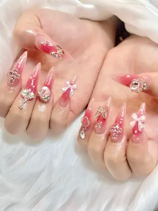 ネイル Anh Nail 歌舞伎町のネイルデザイン