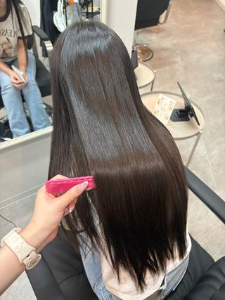 ロング デザインカラー/ 梶本 乃梨叶のヘアスタイル