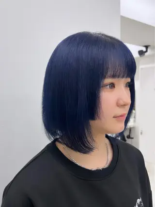 セミロング リコ 渋谷 ハッシュカットのヘアスタイル