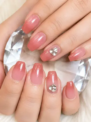 ネイル MEO MEO NAIL 守山のネイルデザイン