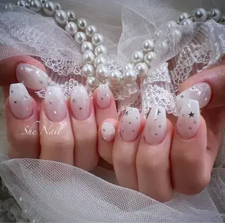ネイル ISA_ BELLAのネイルデザイン