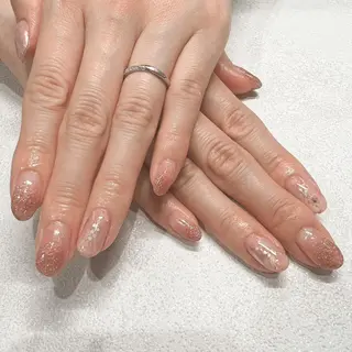 ネイル 長谷川 奈緒美のネイルデザイン