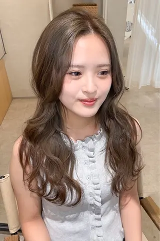 ロング カラー 透明感カラー 赤み消し/ 大村勇人のヘアスタイル