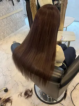 ロング ケアブリーチ&シール エクステの店和田翔莉のヘアスタイル