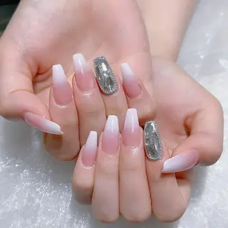 ネイル Queen's ゆなのネイルデザイン