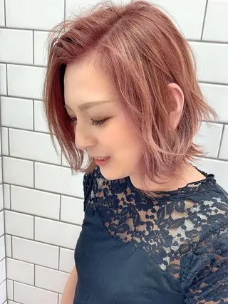 ショート カラー TAKAHASHI LEAPSのヘアスタイル