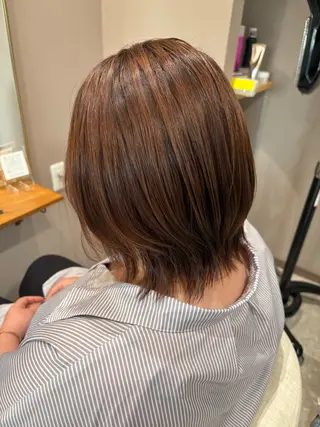 ミディアム 鏡原 実和のヘアスタイル