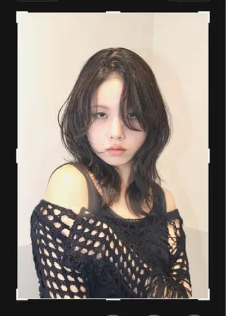 セミロング 🖤小顔ボブ/ウルフ レイヤー🖤山本諒のヘアスタイル