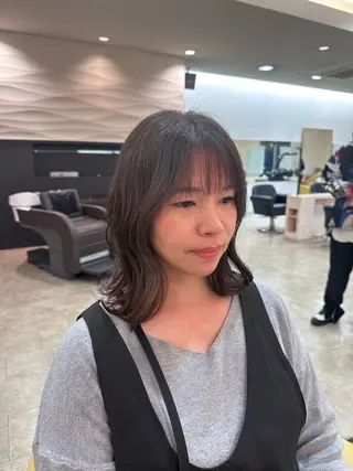 ミディアム 柴田 舜吏のヘアスタイル