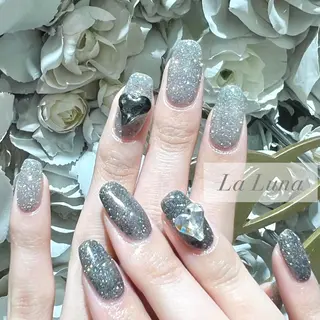 ネイル LaLuna🌙 Natsukiのネイルデザイン