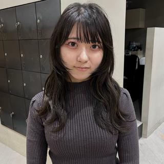 セミロング なな/ICI/レイヤ ーパーマ/上前津のヘアスタイル