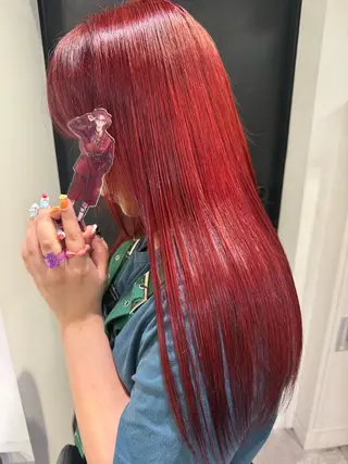 ロング カラー インナーカラー 推し ブリーチ 髪質改善のヘアスタイル