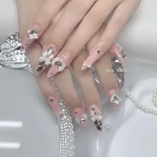 ネイル HIN NAILのネイルデザイン