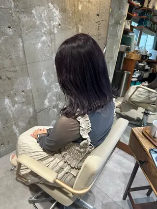ミディアム 小林 夢羽のヘアスタイル