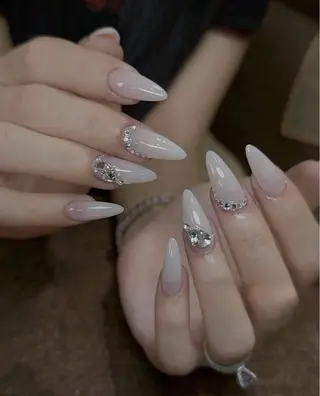 ネイル REI NAのネイルデザイン