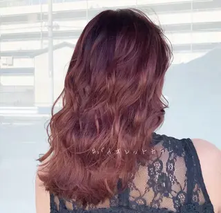 セミロング レイヤー/艶髪カラー 森本くるみのヘアスタイル