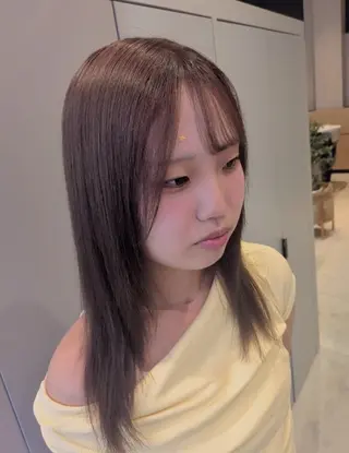 セミロング カラー 古屋 美春のヘアスタイル