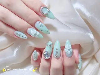 ネイル Dia nail サロンのネイルデザイン