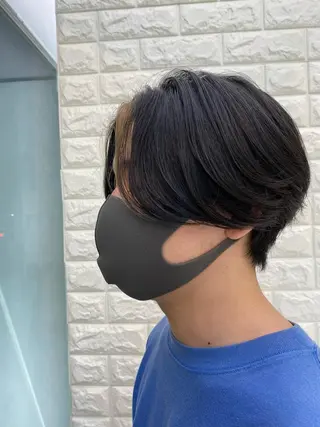 カラー 韓国ヘア レイヤーカットのヘアスタイル