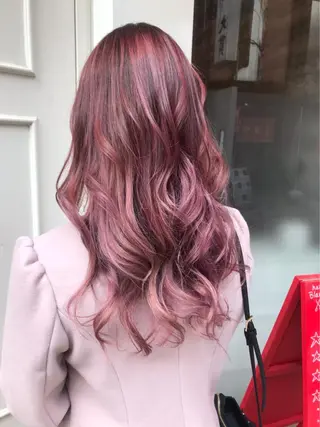 ロング カラー Blanco Color&Careのヘアスタイル