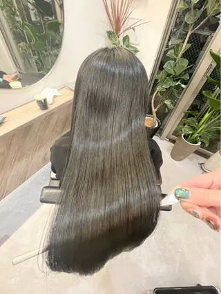 ロング カラー 髪質改善で 憧れの潤艶美髪にのヘアスタイル