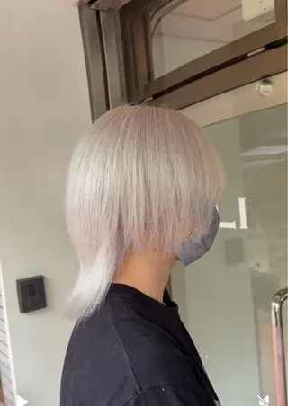 ショート ))ブリーチ特化(( 渡邉 怜のヘアスタイル