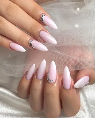 ネイル yurika 🌷.*･ﾟのネイルデザイン