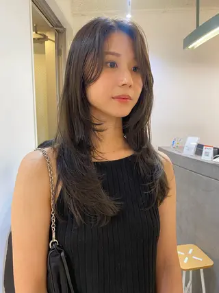 セミロング FILMS/sari /似合わせカットのヘアスタイル