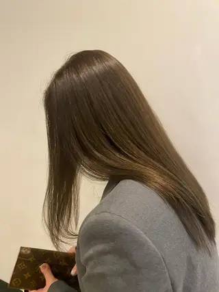 カラー やました もえかのヘアスタイル
