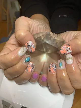 ネイル LAVISH 大和店 🤱子連れ大歓迎のネイルデザイン