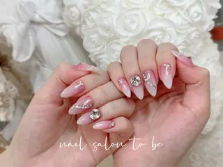 ネイル Nail Salon To Beのネイルデザイン