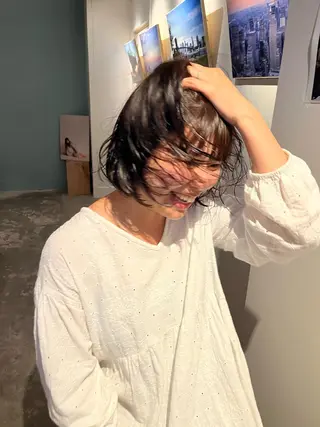 ミディアム パーマ robe 田中 実友のヘアスタイル
