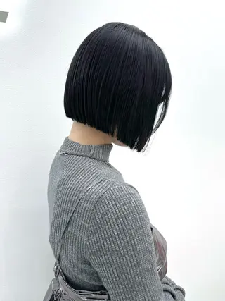 ショート カラー ヘアアレンジ 縮毛矯正🤍 ボブ/ HIKARIのヘアスタイル