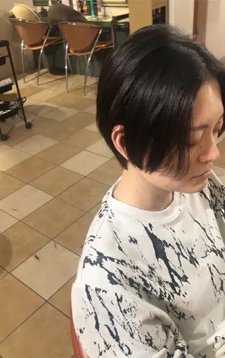 ショート flencia 丸 和博|カットのヘアスタイル