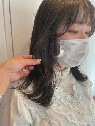 セミロング カラー ヘアアレンジ REONA🪽✨薬院 レイヤーカット🫧のヘアスタイル