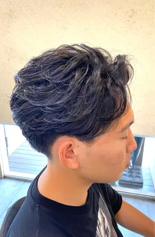 ショート パーマ メンズ 谷口 悠生のヘアスタイル