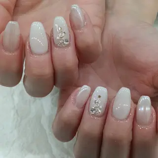 ネイル カルフール リル MOEのネイルデザイン