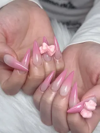 ネイル Lisa Nail Salonのネイルデザイン
