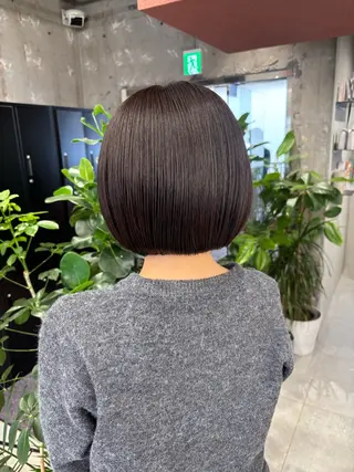 ショート ほらぐちるい𖤐 /レイヤー/ツヤ感のヘアスタイル