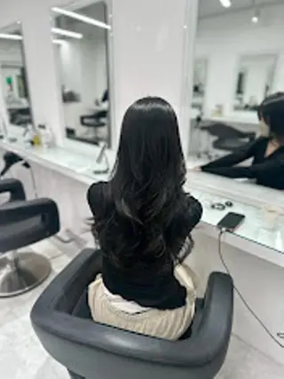 カラー 🪞THEATER 表参道店🩰のヘアスタイル
