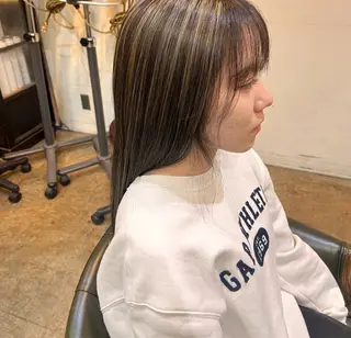 セミロング カラー 松原 樹里のヘアスタイル