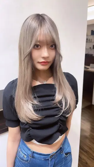 カラー ブリーチ🥣⌇ケア⌇ 🎨mana🎀のヘアスタイル